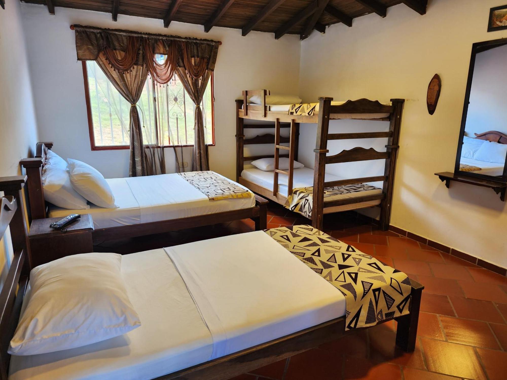 Hotel Campestre Palmas Del Zamorano San Gil Eksteriør bilde