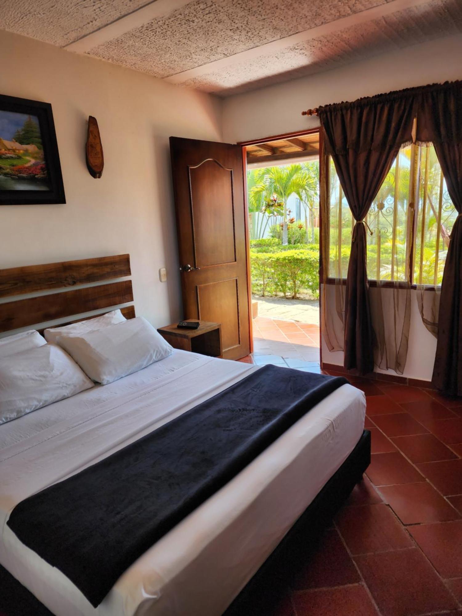 Hotel Campestre Palmas Del Zamorano San Gil Eksteriør bilde