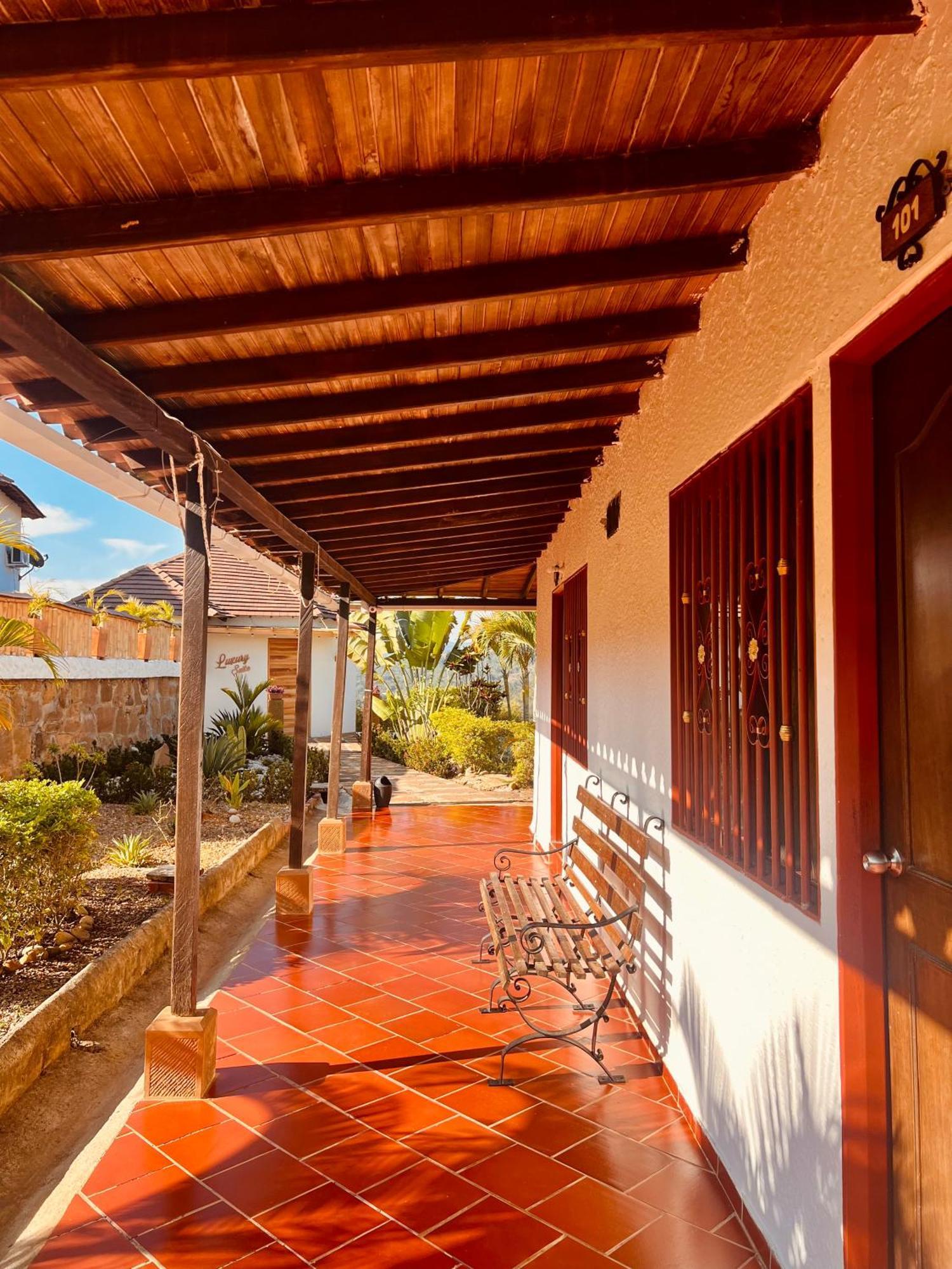 Hotel Campestre Palmas Del Zamorano San Gil Eksteriør bilde