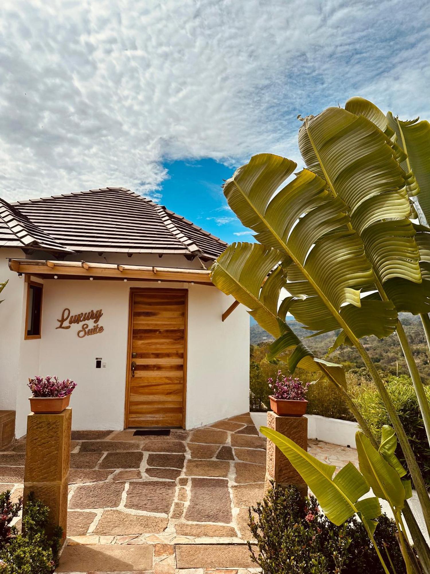 Hotel Campestre Palmas Del Zamorano San Gil Eksteriør bilde